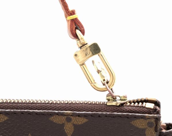 11660993 6 Louis Vuitton Monogram Pochette Accessory Pouch Canvas