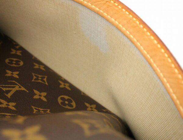 11661042 7 Louis Vuitton Monogram Reporter GM Shoulder Bag Canvas