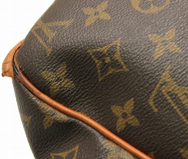 11661050 2 Louis Vuitton Monogram Batignolles Tote Bag Canvas