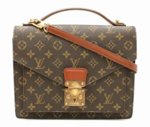 11661060 Louis Vuitton Blois Shoulder Bag Monogram