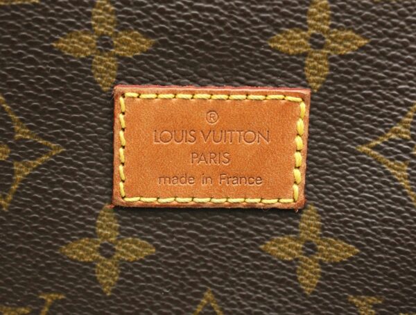 11661360 8 Louis Vuitton Monogram Saumur 30 Shoulder Bag Canvas Brown