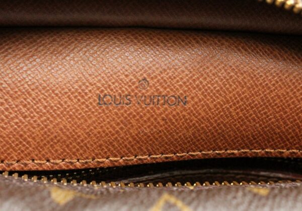 11661642 8 Louis Vuitton Monogram Nile Shoulder Bag Canvas Brown