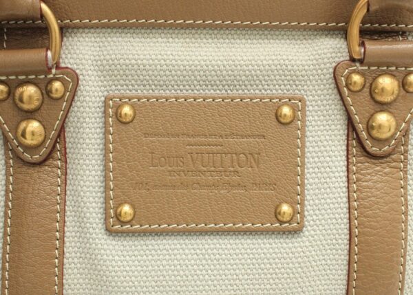 11661885 8 Louis Vuitton Toal Trianon Antigua Sac de Nuit MM Handbag Canvas Beige