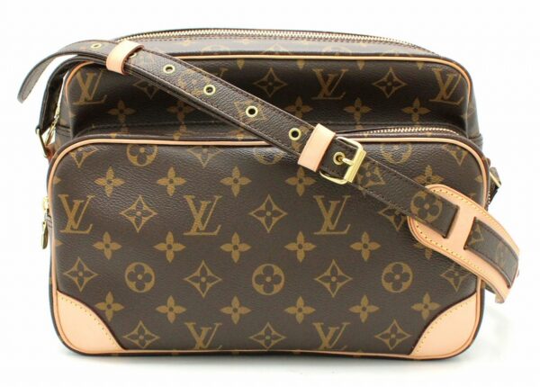 11662151 Louis Vuitton Monogram Nile Shoulder Bag Canvas Brown