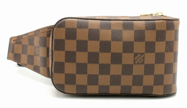 11670125 LOUIS VUITTON Damier Jeronimos Body Bag