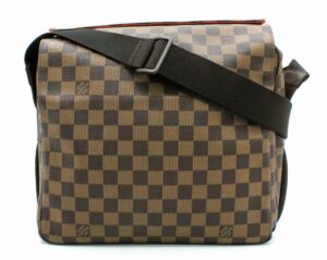 11670804 LOUIS VUITTON Pochette Florentine Clutch Monogram Brown