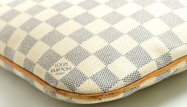 11671131 2 Louis Vuitton Damier Azur Pochette Bosfall Shoulder Bag Canvas White