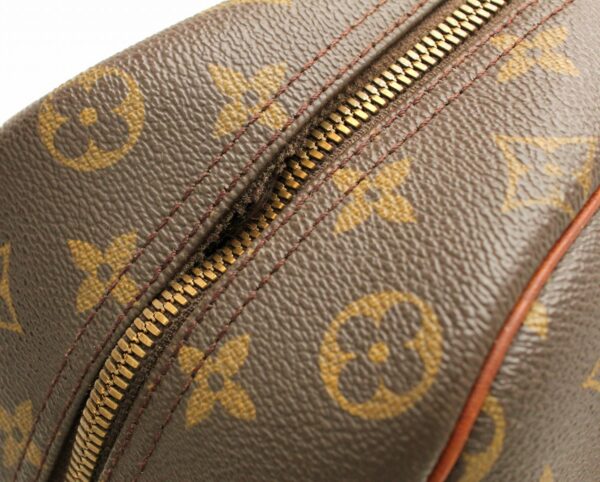 11671193 7 Louis Vuitton Monogram Bowling Vanity Handbag Canvas Brown