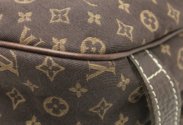 11671204 2 Louis Vuitton Monogram Saumur 30 Shoulder Bag Canvas Brown