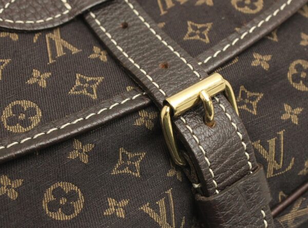 11671204 5 Louis Vuitton Monogram Saumur 30 Shoulder Bag Canvas Brown