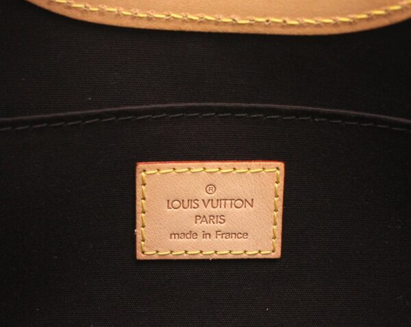 11671208 8 Louis Vuitton Monogram Vernis Roxbury Drive Handbag Leather Red