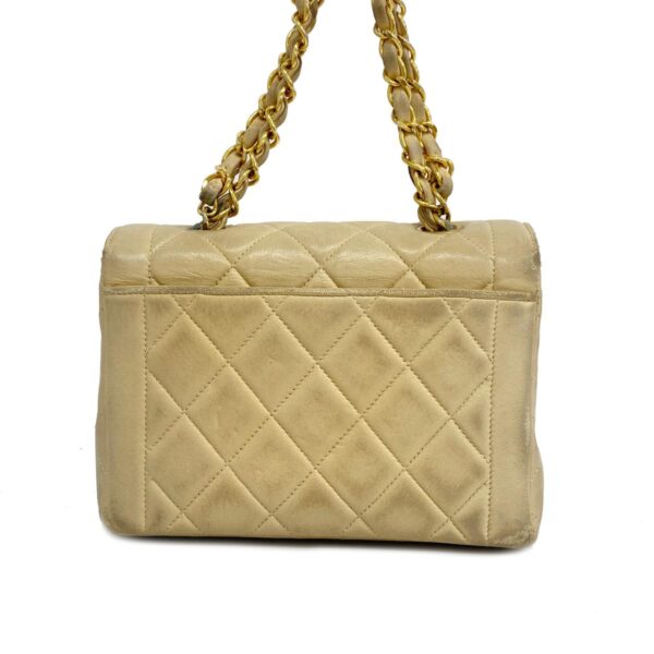 1240001040786 14 Chanel Matelasse Lambskin Handbag Beige