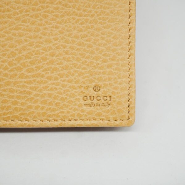 1240001050606 5 Gucci Shoulder Wallet Beige