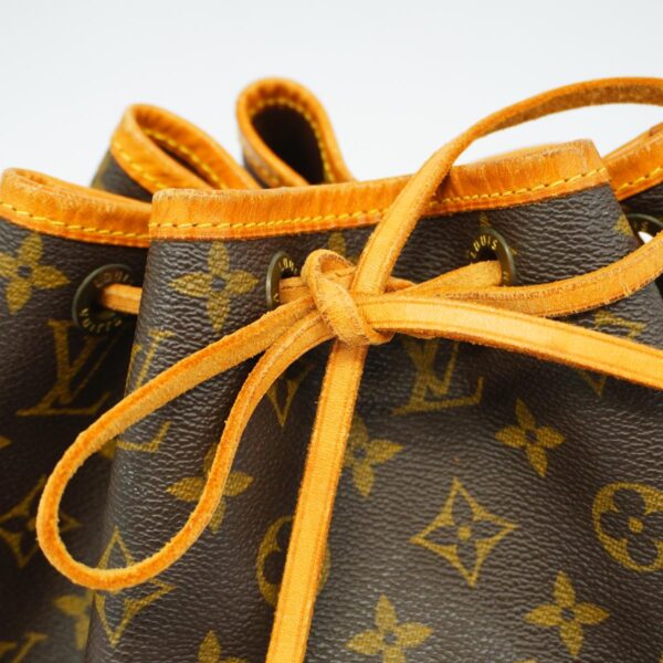 1240001051023 8 Louis Vuitton Monogram Petit Noe Shoulder Bag Brown