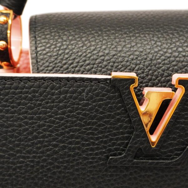 1240001051054 7 Louis Vuitton Capucines BB Taurillon Two way Bag Elegant