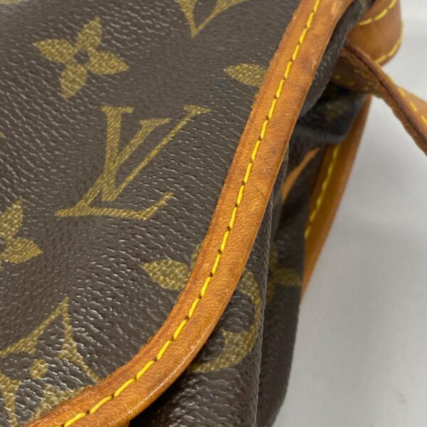 1240001051310 11 Louis Vuitton Saumur 30 Monogram Shoulder Bag Brown