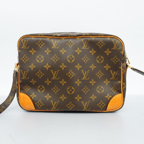 1240001051589 14 Louis Vuitton Nile Monogram Shoulder Bag Brown