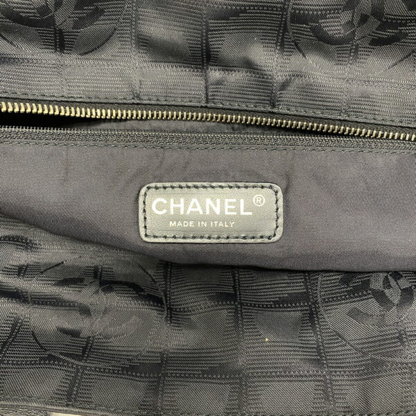 1240001051606 5 Chanel Nylon Tote Bag Black