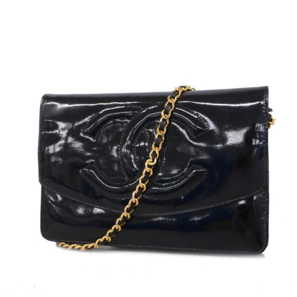 1240001051643 1 Chanel Chain Patent Shoulder Wallet Black