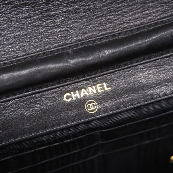 1240001051643 5 Chanel Chain Patent Shoulder Wallet Black