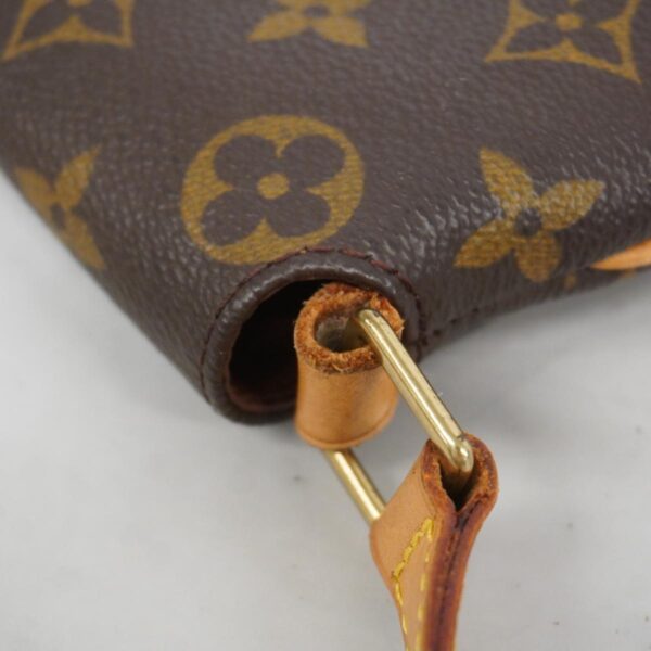 1240001051650 11 Louis Vuitton Musette Salsa Short Monogram Shoulder Bag Brown