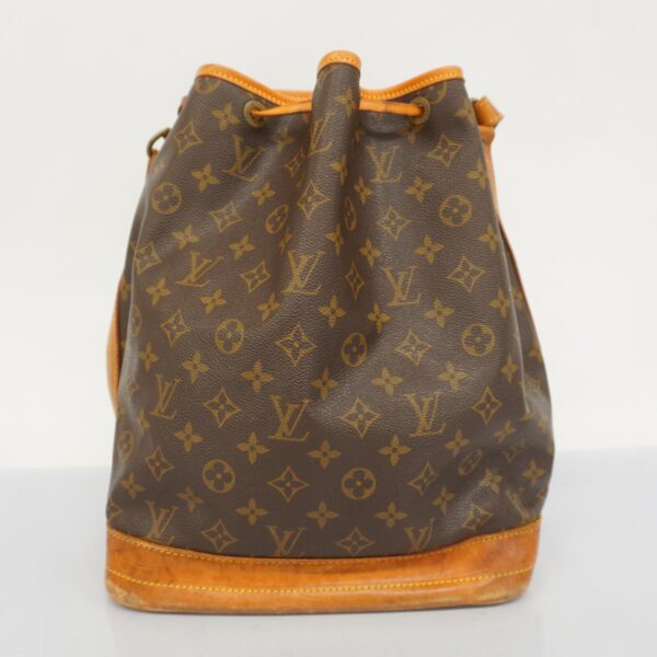 1240001051732 14 Louis Vuitton Noe Monogram Shoulder Bag Brown