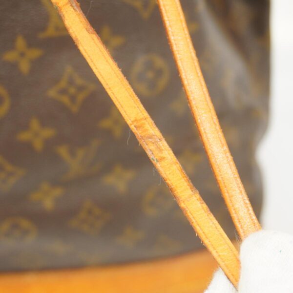 1240001051732 9 Louis Vuitton Noe Monogram Shoulder Bag Brown