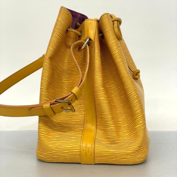 1240001051800 2 Louis Vuitton Petit Noe Epi Shoulder Bag Jaune