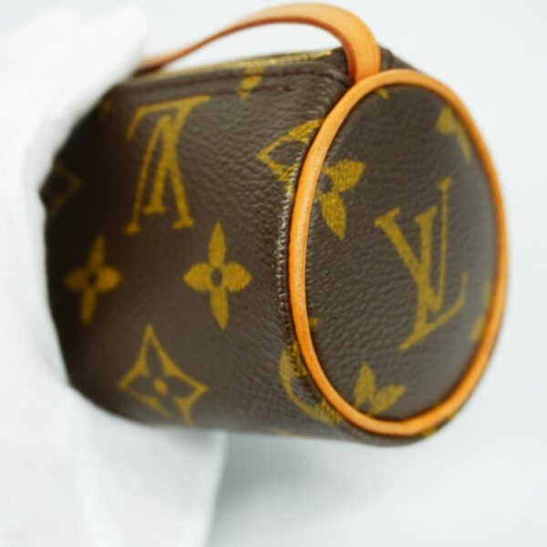 1240001051853 13 Louis Vuitton Papillon 30 Monogram Handbag Brown