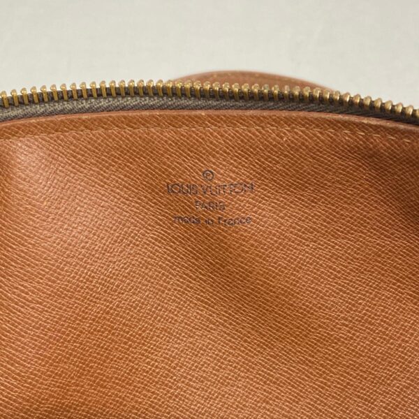 1240001051885 5 Louis Vuitton Papillon 30 Monogram Handbag Brown