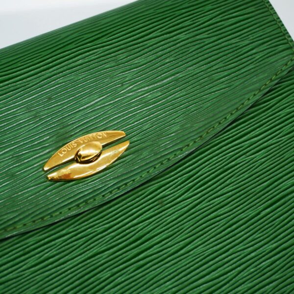 1240001051914 14 Louis Vuitton Malserbe Epi Handbag Borneo Green