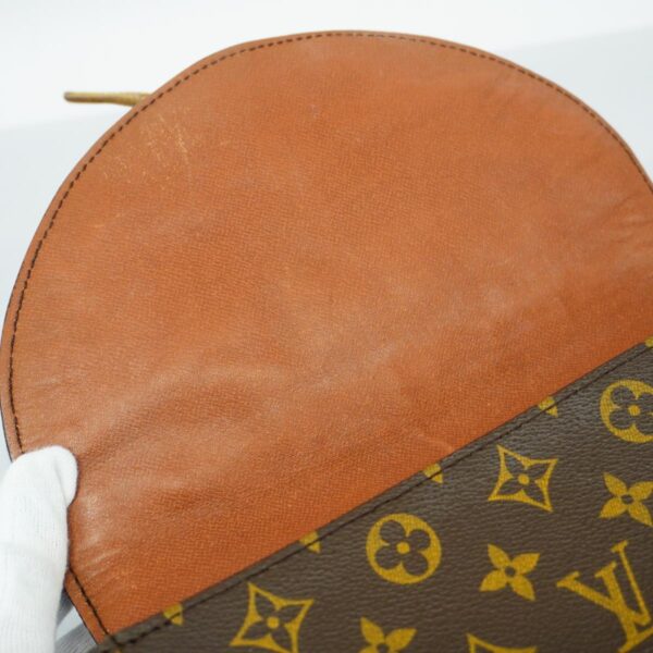 1240001051934 16 Louis Vuitton Chanti GM Monogram Shoulder Bag Brown