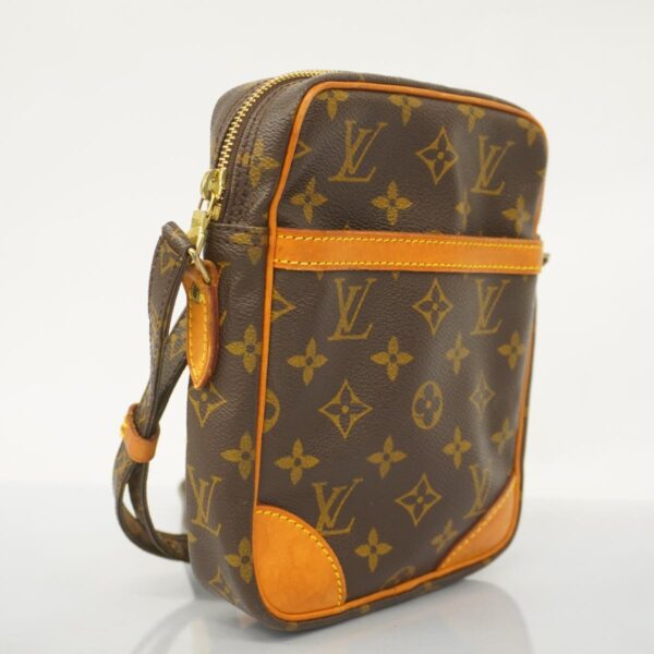 1240001052090 2 Louis Vuitton Danube Monogram Shoulder Bag Brown