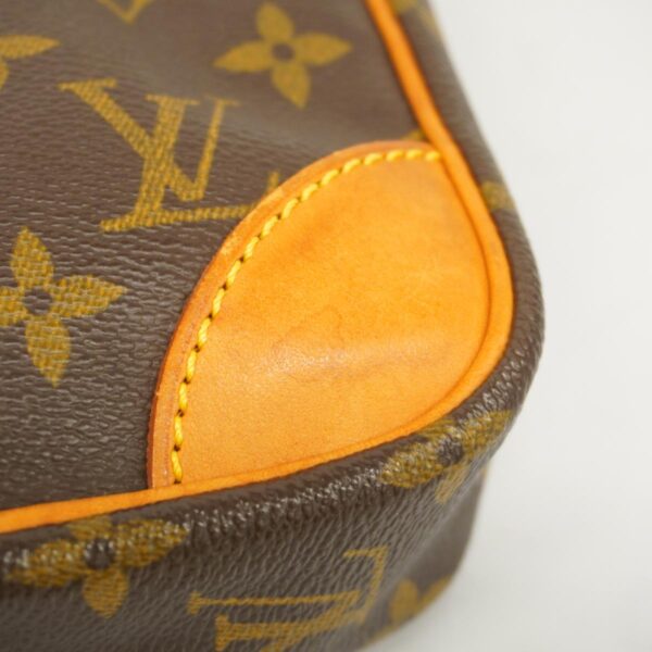 1240001052090 9 Louis Vuitton Danube Monogram Shoulder Bag Brown