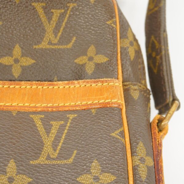 1240001052091 12 Louis Vuitton Danube Monogram Shoulder Bag Brown