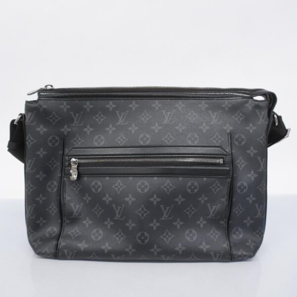 1240001052105 18 Louis Vuitton Odyssey Messenger MM Monogram Eclipse Shoulder Bag Black