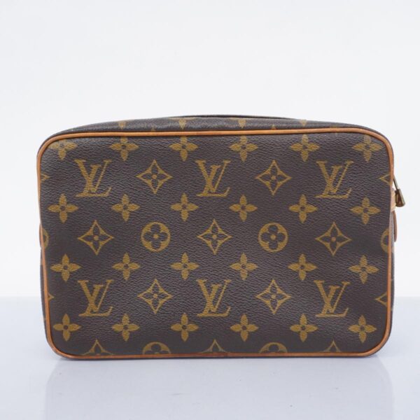 1240001052109 13 Louis Vuitton Compiegne 23 Monogram Clutch Bag Brown