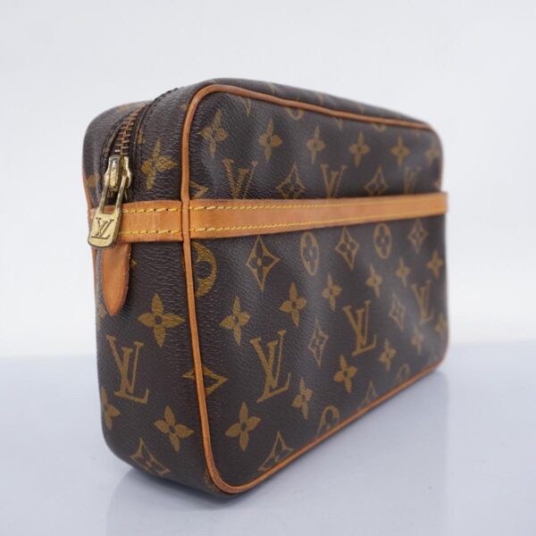 1240001052109 2 Louis Vuitton Compiegne 23 Monogram Clutch Bag Brown