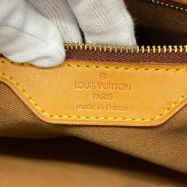 1240001052127 5 Louis Vuitton Batignolles Horizontal Monogram Tote Bag Brown