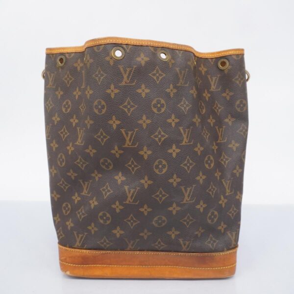 1240001052218 18 Louis Vuitton Noe Monogram Shoulder Bag Brown