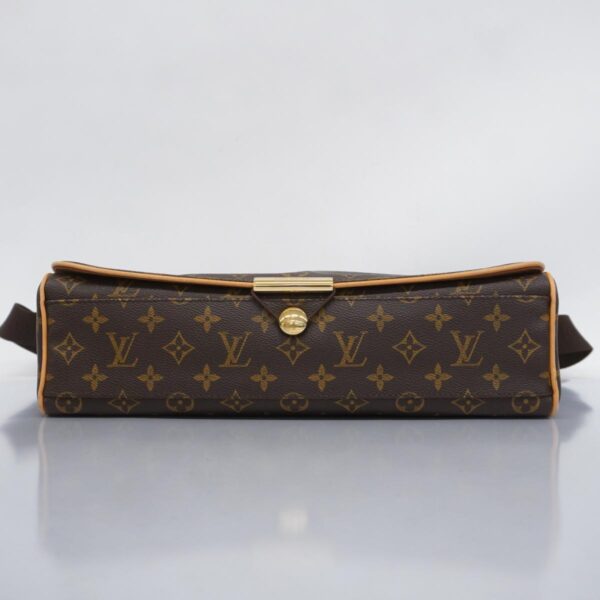 1240001052315 3 Louis Vuitton Aves Monogram Shoulder Bag Brown