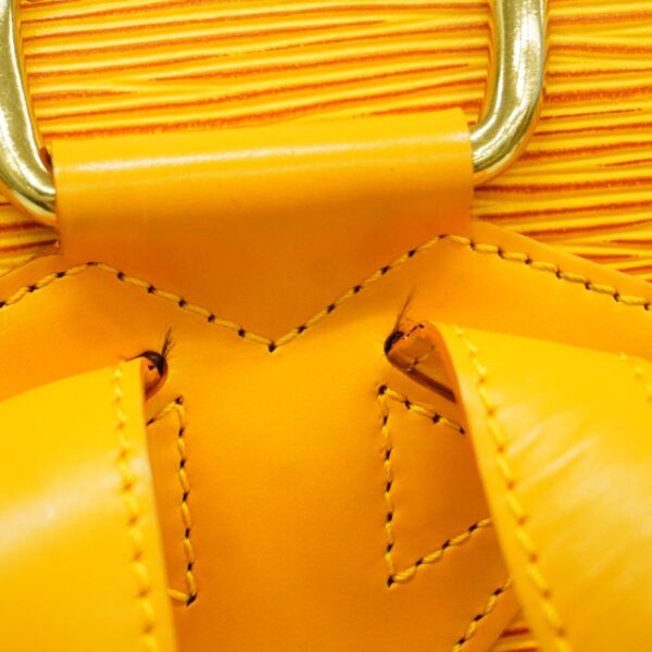 1240001052360 14 Louis Vuitton Koblan Epi Rucksack Jaune