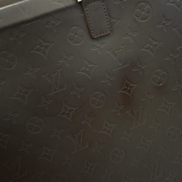 1240001052385 6 Louis Vuitton Elvin Monogram Glace Briefcase Cafe