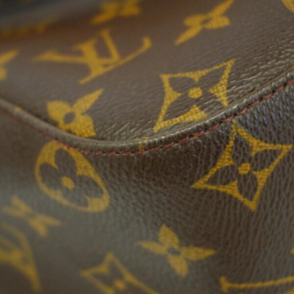 1240001052389 6 Louis Vuitton Looping GM Monogram Shoulder Bag Brown