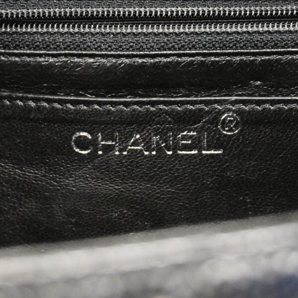 1240001052407 5 Chanel Matelasse Caviar Skin Handbag Black