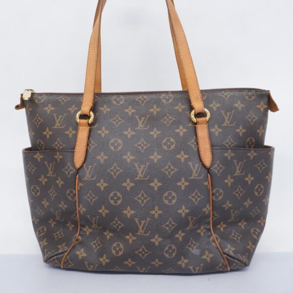 1240001052440 17 Louis Vuitton Totally MM Monogram Tote Bag Brown