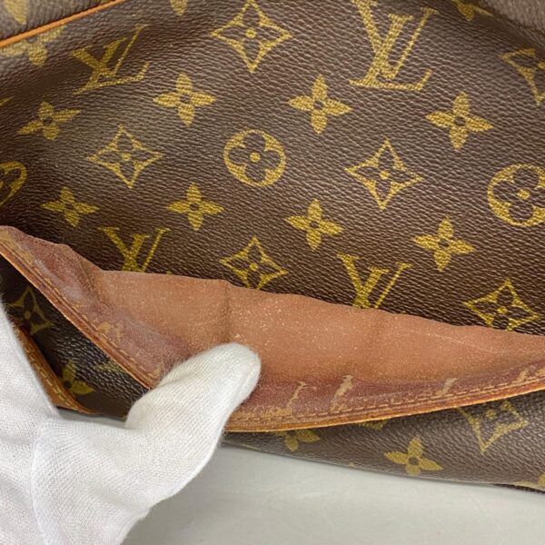 1240001052558 6 Louis Vuitton Compiègne 28 Monogram Clutch Bag Brown