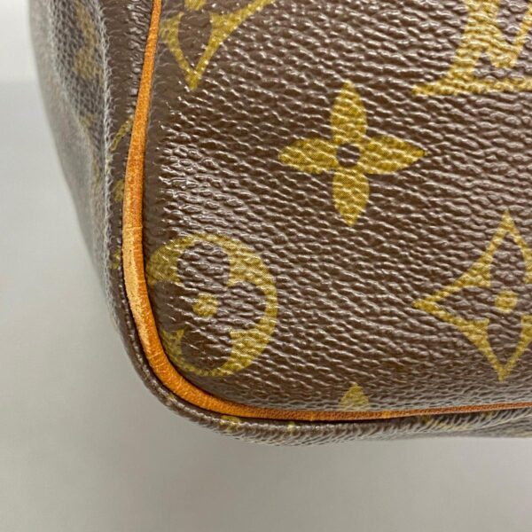 1240001052658 6 Louis Vuitton Speedy 30 Monogram Handbag Brown