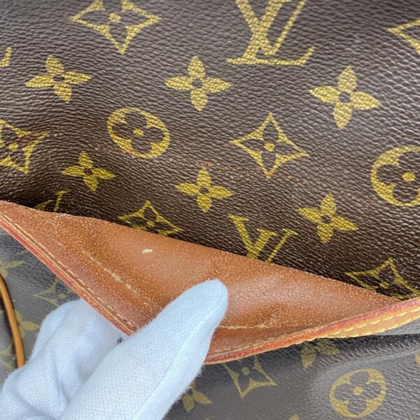 1240001052686 7 Louis Vuitton Daneuve GM Monogram Shoulder Bag Brown