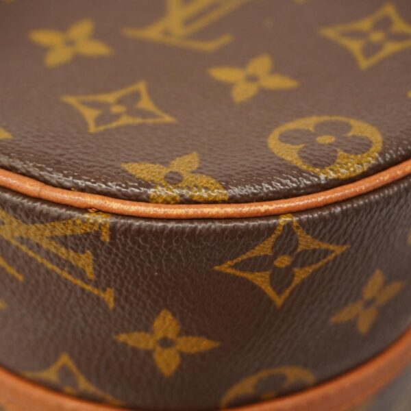 1240001052706 6 Louis Vuitton Papillon 26 Monogram Handbag Brown